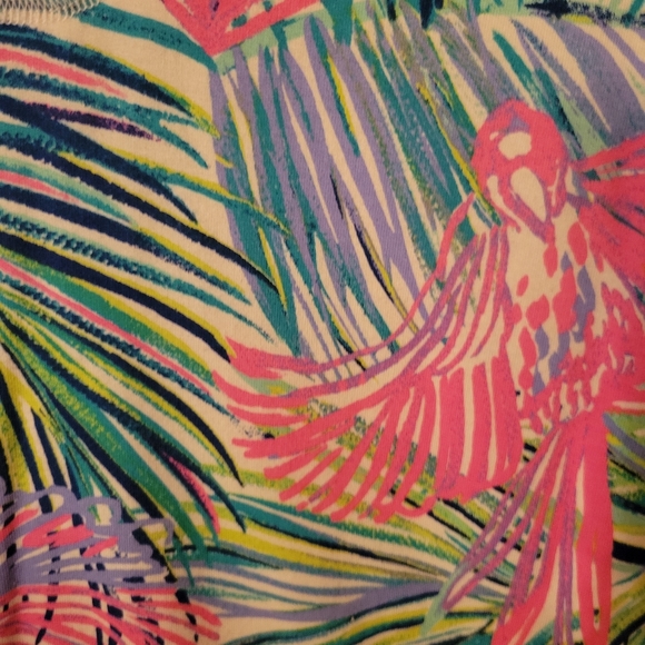 XS Lilly Pulitzer Scarlet Macaw Joyce Shift in EUC - Picture 6 of 7